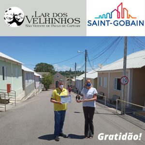 Leia mais sobre o artigo Empresa Saint-Gobain do Brasil recebe Certificado e Troféu do Lar dos Velhinhos de Capivari
