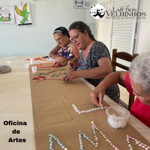Leia mais sobre o artigo Oficina de Artes com Moradores Lar dos Velhinhos de Capivari