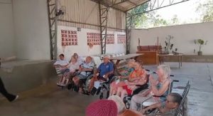 Leia mais sobre o artigo Teatro Educativo sobre Saúde no Lar dos Velhinhos SVP de Capivari