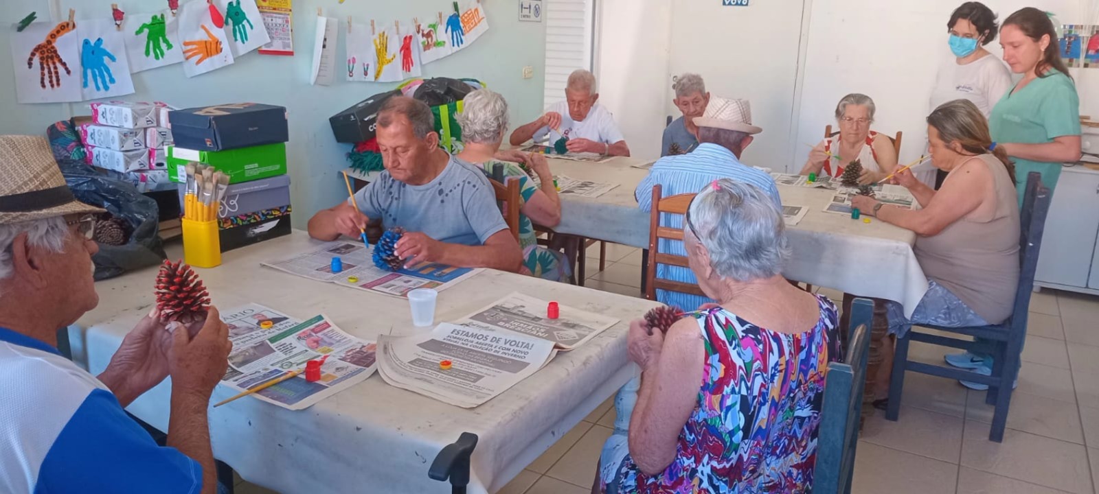 Leia mais sobre o artigo Muita arte e alegria – Oficina de enfeites natalinos!