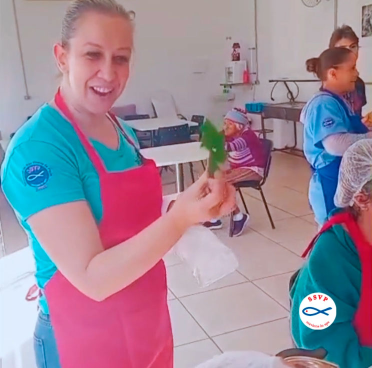 Leia mais sobre o artigo Atividades Moradores – Projeto: “Alimentação Saudável para pessoas 60+” em 14.08.2025